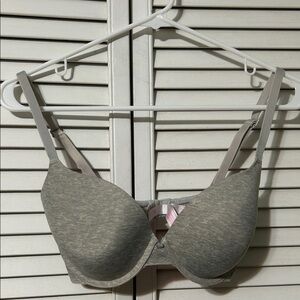 PINK Victoria's Secret Heather Gray Bra